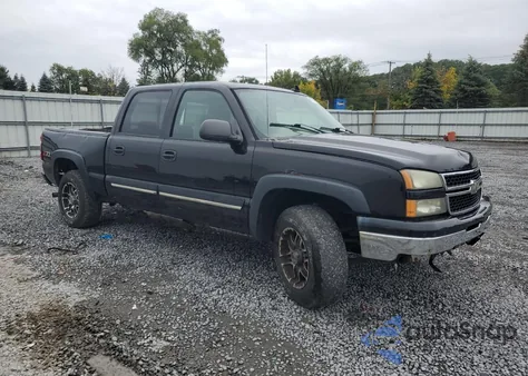 2006 Chevrolet Silverado K1500 из США, поврежденный, VIN 2GCEK13T561176809